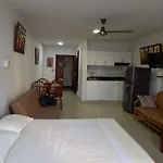 Apt Edificio los Delfines Playa