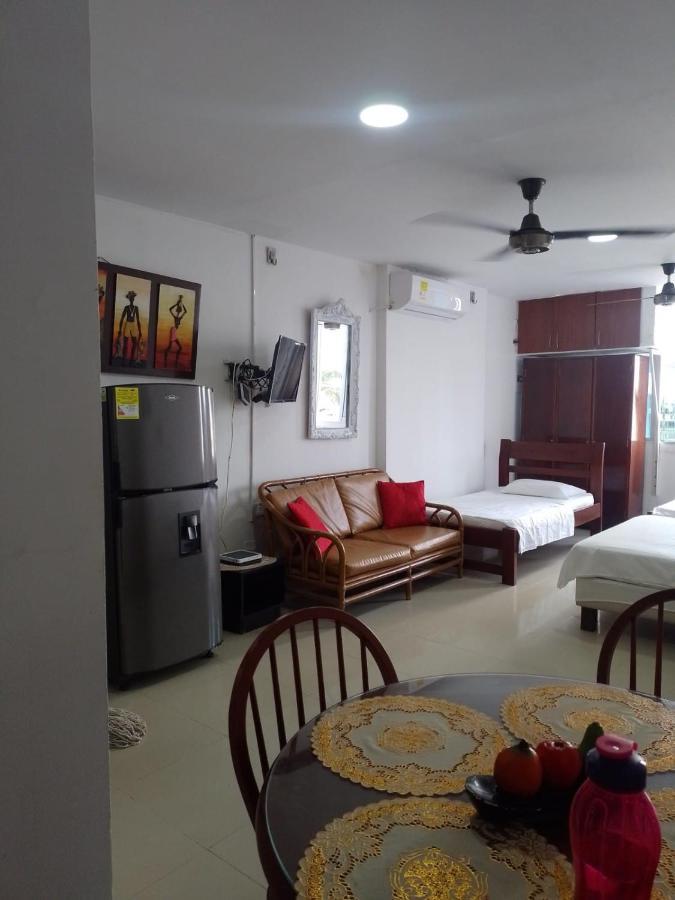 Edificio Delfines Playa Cartagena