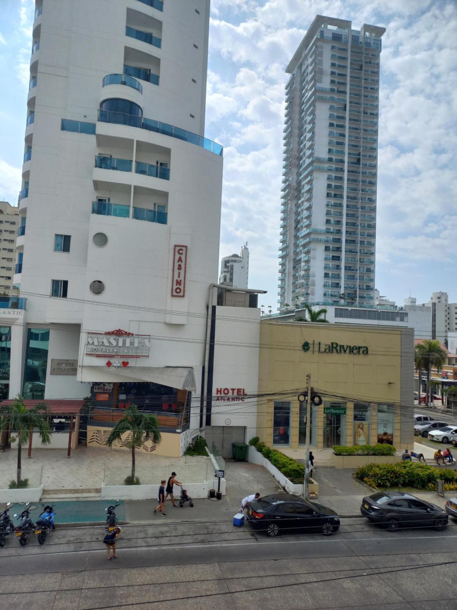 Edificio Delfines Playa Apartment Cartagena