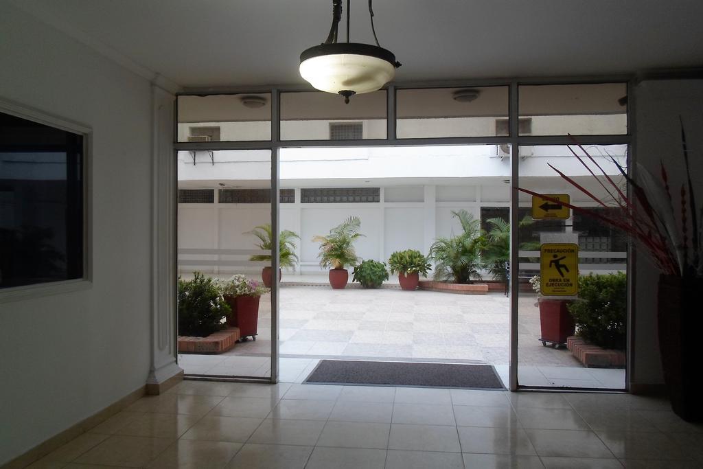 Apartamento Edificio Delfines Playa